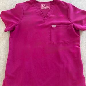 Figs Women's Top in Magenta
